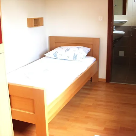 HI Hostel Zadar-3